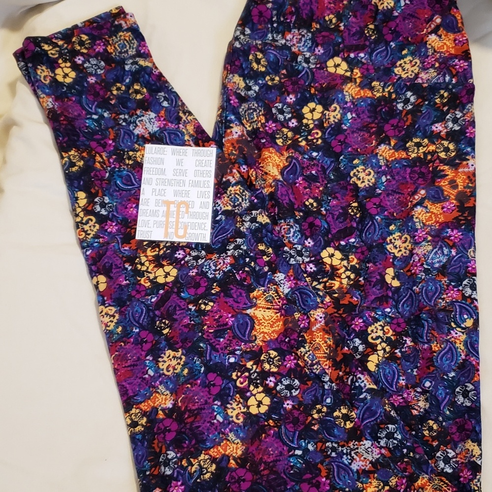 LULAROE TC FLORAL LEGGINGS